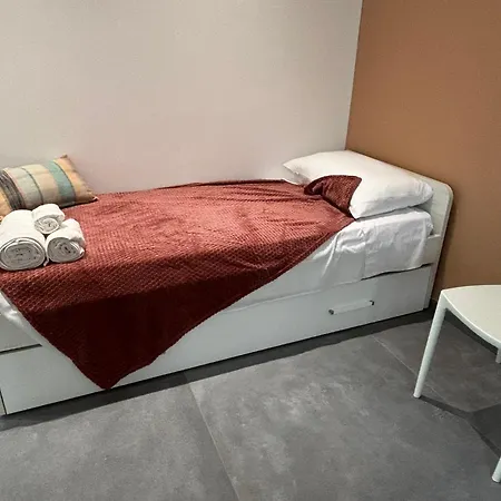 Oda ve Kahvaltı La Pincina 3*