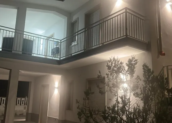 La Pincina Oda ve Kahvaltı